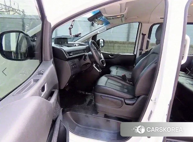 Hyundai Staria id 2930419 из Кореи 15