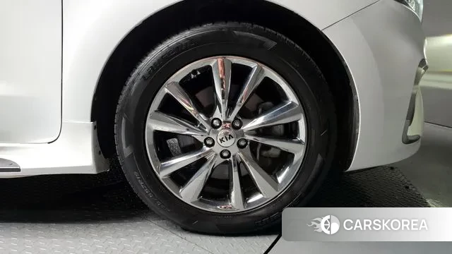 Kia The New Carnival id 2971329 из Кореи 15