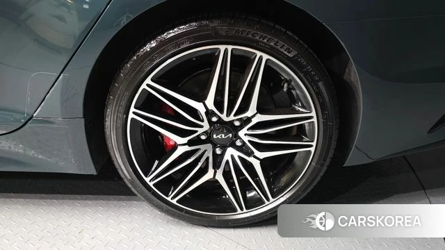 Kia Stinger Meister id 4675859 из Кореи 29
