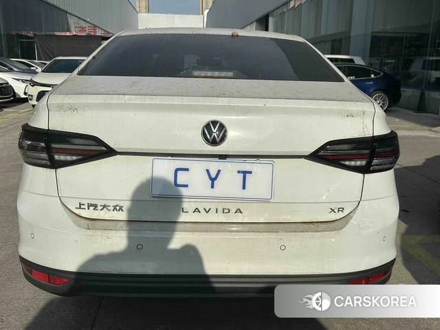 Volkswagen Lavida 2025 Белый из Китая, фото 5