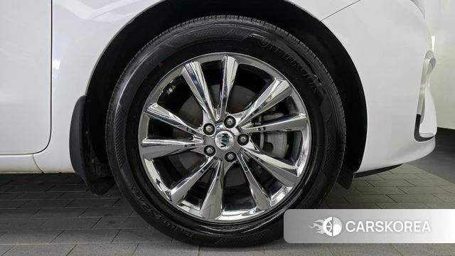 Kia The New Carnival id 3886495 из Кореи 15