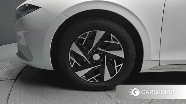 Hyundai The New Grandeur IG Hybrid id 4284069 из Кореи 27