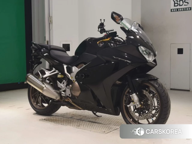 Проданный Honda VFR800F 2014 из Японии, фото 4