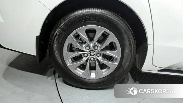 Toyota Sienna 4th Generation id 3891247 из Кореи 15