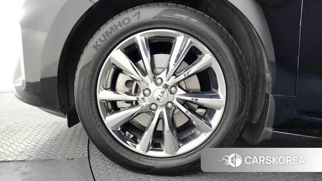 Kia The New Carnival id 3924624 из Кореи 15