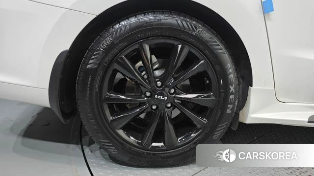Kia The New Carnival id 4760118 из Кореи 30