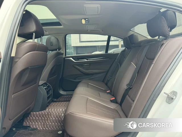 BMW 5 series id 4257506 из Китая 15