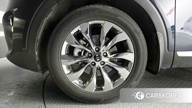 Kia The New Sorento id 3728625 из Кореи 15