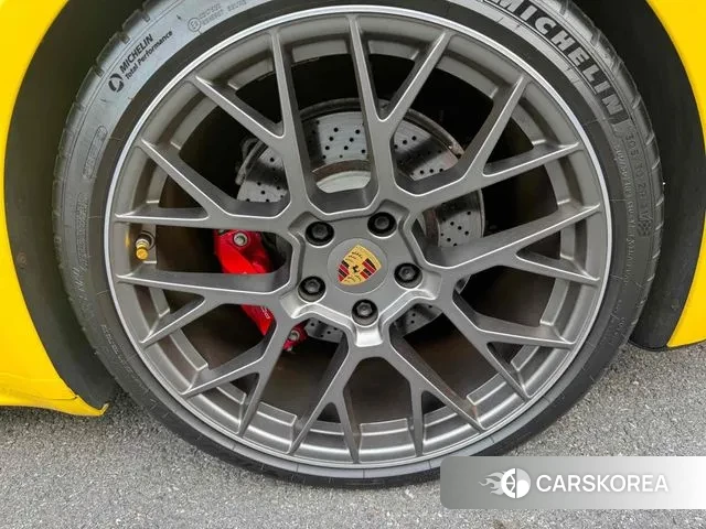 Porsche 911(992) id 3219773 из Кореи 15