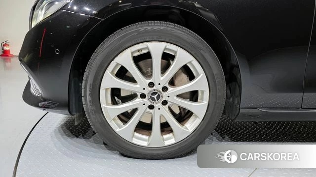 Mercedes-Benz E-Class W213 id 3861469 из Кореи 15