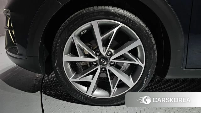 Kia The New Niro id 4923793 из Кореи 15