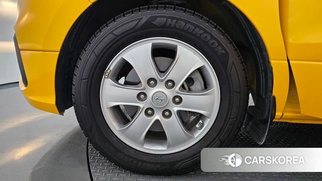 Hyundai The New Grand Starex id 4542303 из Кореи 15