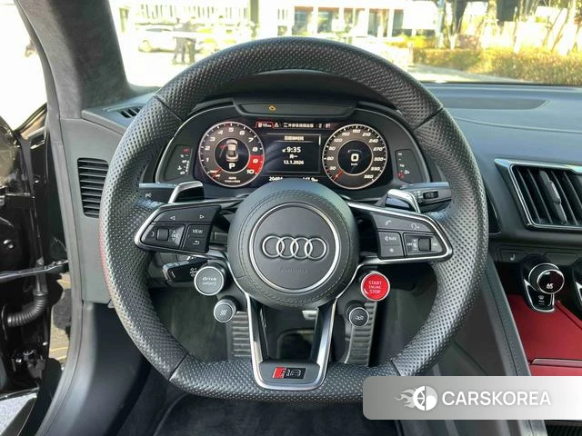 Audi R8 2022 Черный из Китая, фото 5