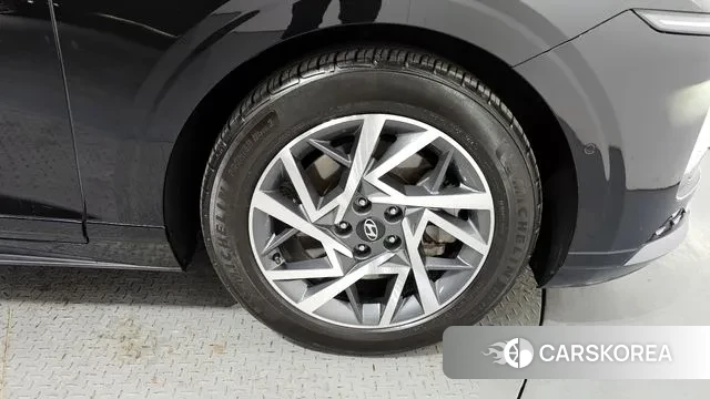 Hyundai Grandeur (GN7) id 3674999 из Кореи 15