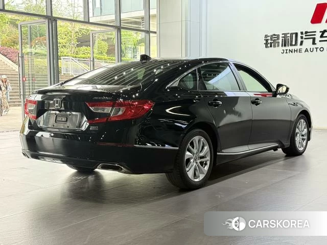 Honda Accord id 4277302 из Китая 9