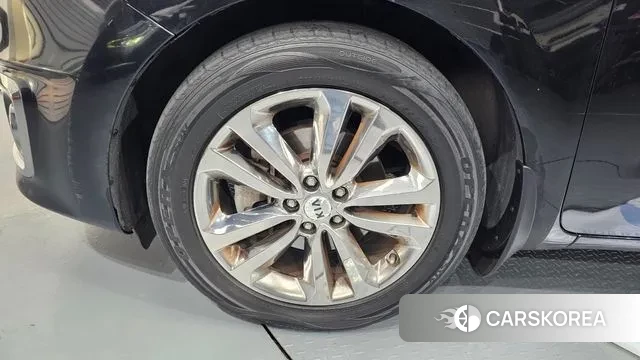 Kia All New Carnival id 3308326 из Кореи 15