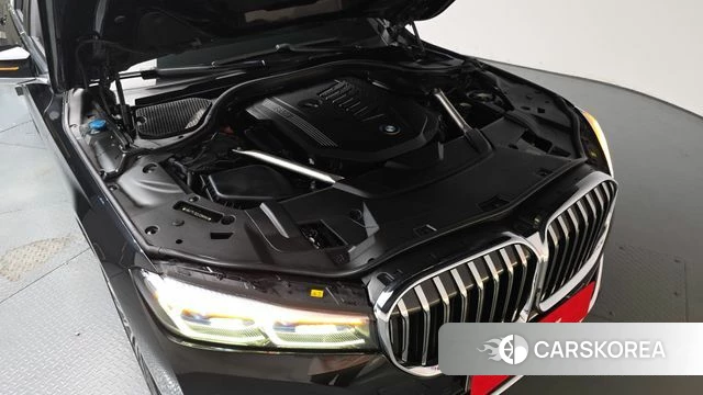 BMW 7 Series (G11) id 4794383 из Кореи 38