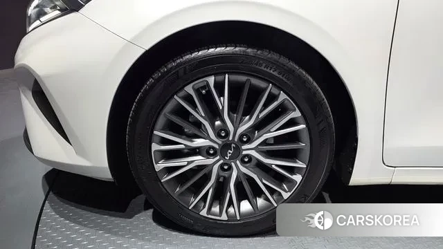 Kia The New K3 2nd generation id 3752075 из Кореи 15