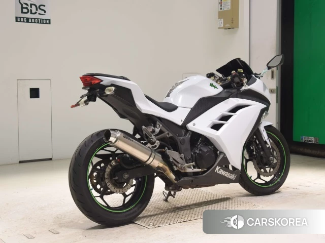 Kawasaki NINJA 250 2015 из Японии, фото 2