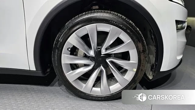 Tesla Model Y id 3466917 из Кореи 15