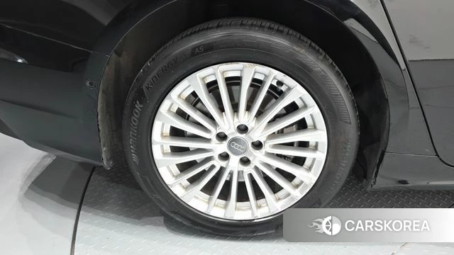 Audi A6 (C8) id 3924208 из Кореи 15