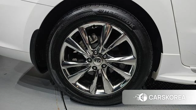Kia The New Carnival id 4397818 из Кореи 30