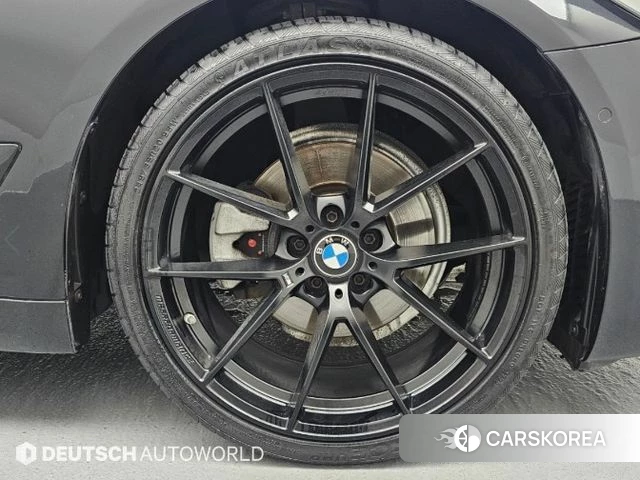 BMW 5 Series (G30) id 4907724 из Кореи 15