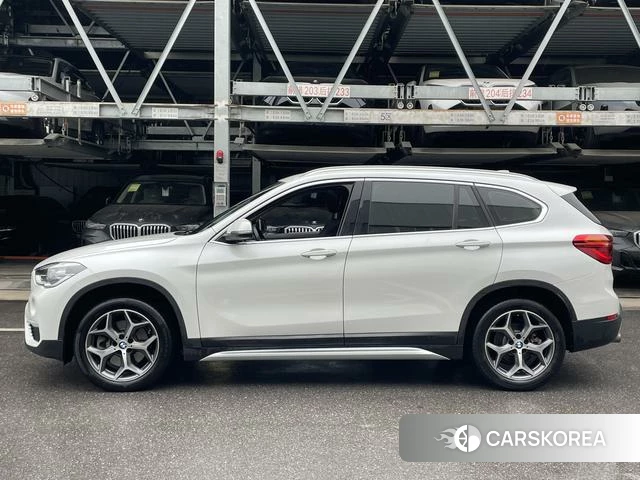 BMW X1 id 4209706 из Китая 9
