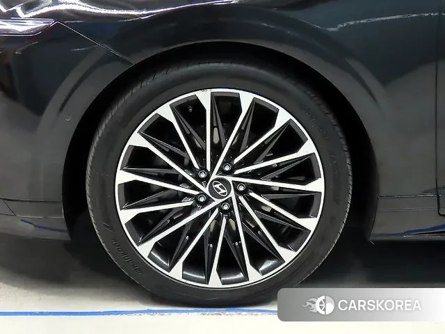 Hyundai Grandeur (GN7) id 3053090 из Кореи 15