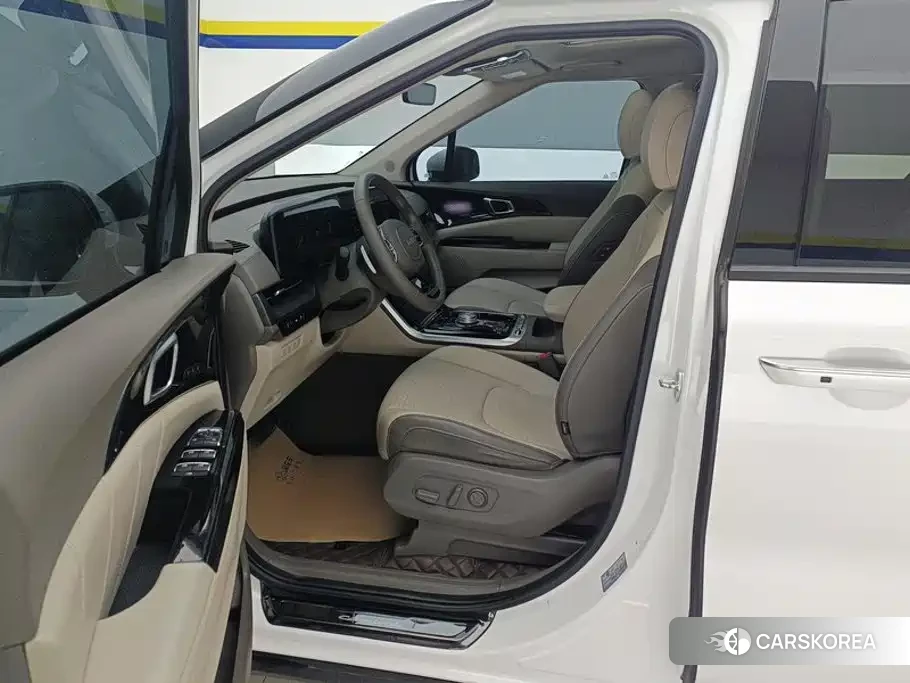 Kia Carnival id 4607225 из Китая 11