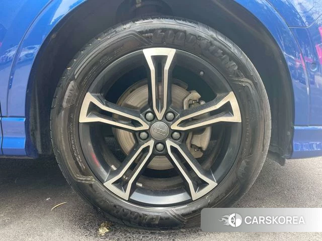 Audi Q3 id 4221863 из Китая 16