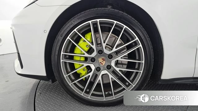 Porsche Panamera (976) id 4607435 из Кореи 15