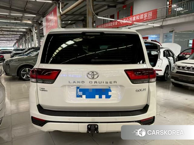 Toyota Landkuluze 2024 Белый из Китая, фото 5