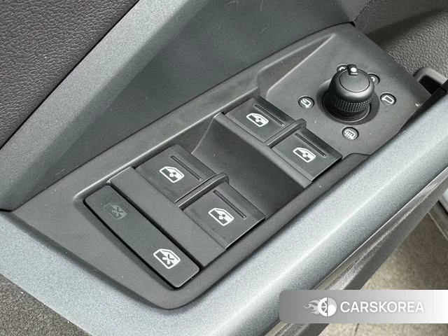 Audi Q3 Sportback id 4273081 из Китая 17