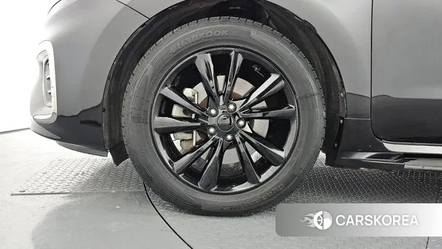 Kia The New Carnival id 3514978 из Кореи 15