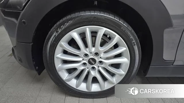 Mini Cooper Clubman id 2961707 из Кореи 15
