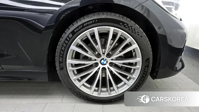 BMW 3 Series (G20) id 2895897 из Кореи 15