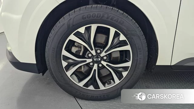 Kia Carnival 4th generation id 4697985 из Кореи 15