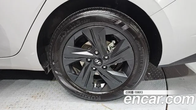 Hyundai Avante (CN7) id 2935328 из Кореи 15