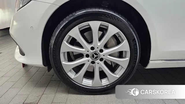 Mercedes-Benz E-Class W213 id 2986762 из Кореи 15