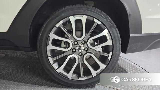 Ssangyong Torres id 3915150 из Кореи 15