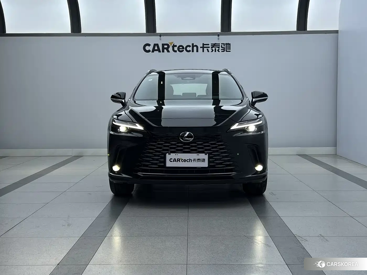 Lexus RX 2026 Черный из Китая, фото 5