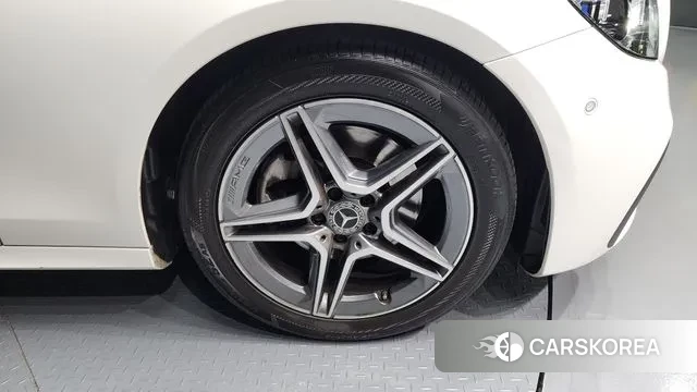 Mercedes-Benz E-Class W213 id 3432359 из Кореи 15
