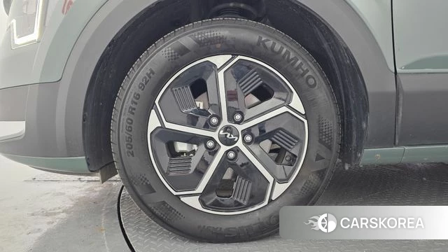 Kia Di Ol Nu Niro id 4854019 из Кореи 15