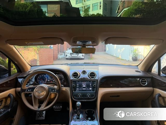 Bentley Bentayga 2018 Черный из Кореи, фото 5