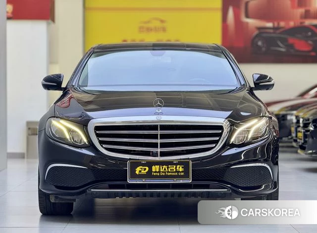 Mercedes-Benz E-class id 4221364 из Китая 9