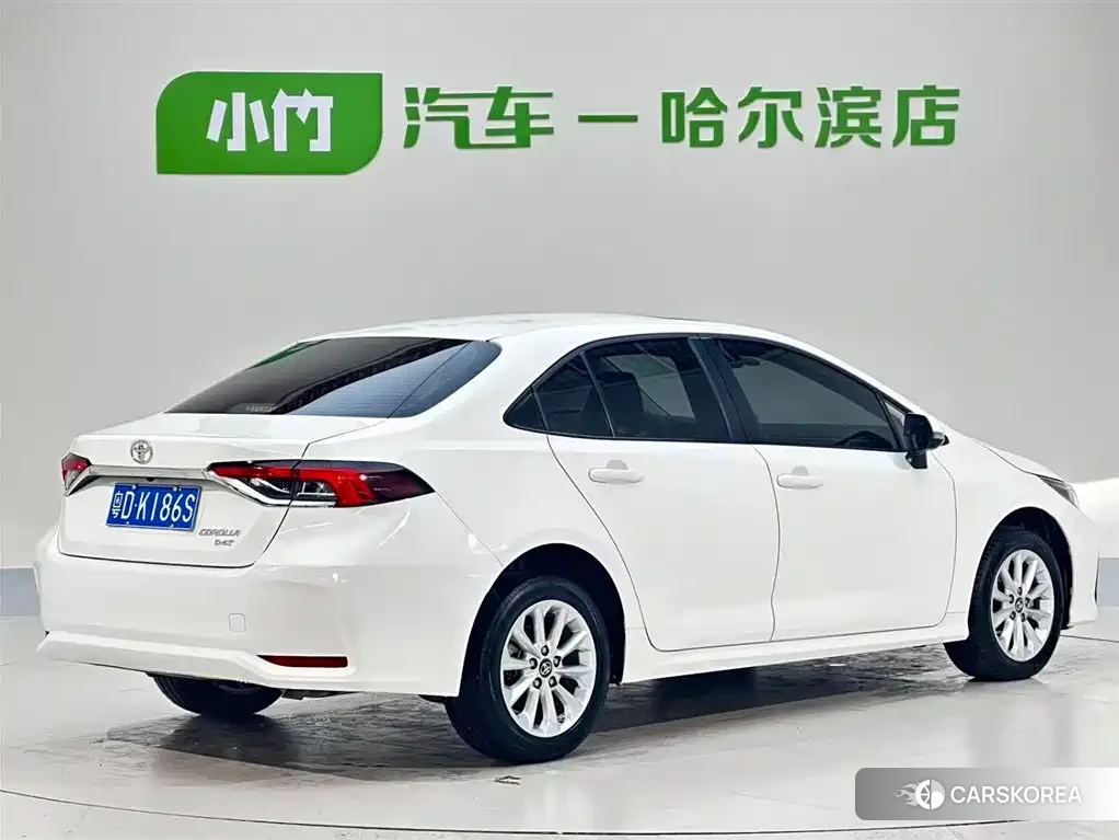Toyota Corolla id 4538872 из Китая 25