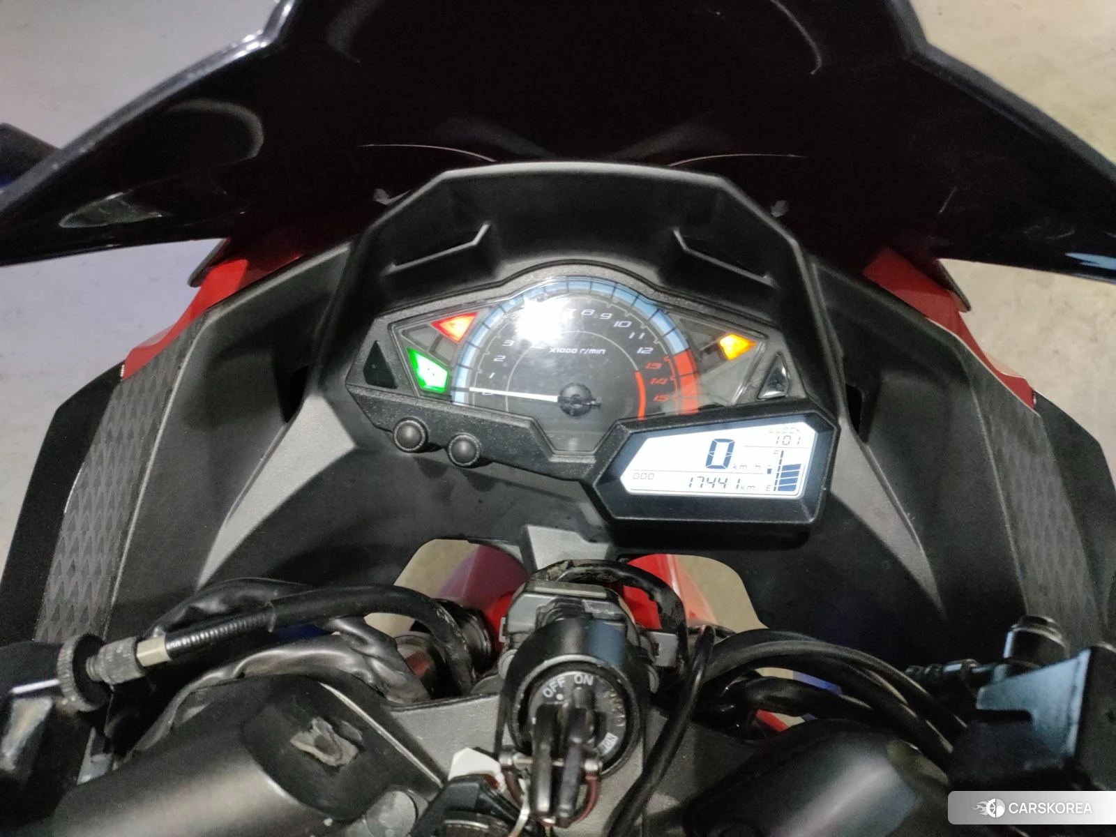 Проданный Kawasaki NINJA 250 2017 из Японии, фото 5