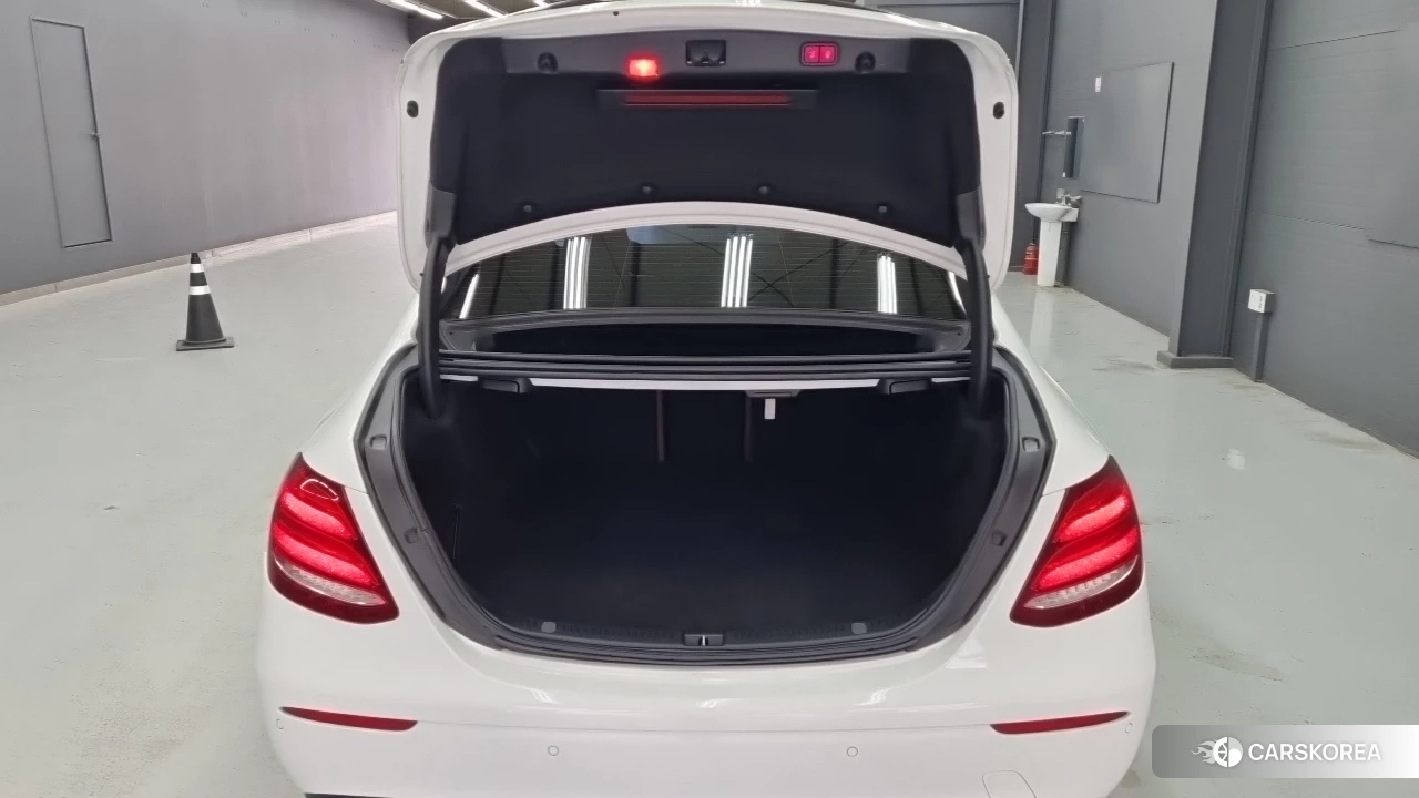 Mercedes-Benz E-Class W213 id 4717462 из Кореи 13