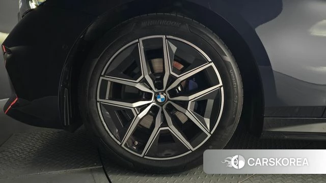 BMW 5 Series (G60) id 4314955 из Кореи 15